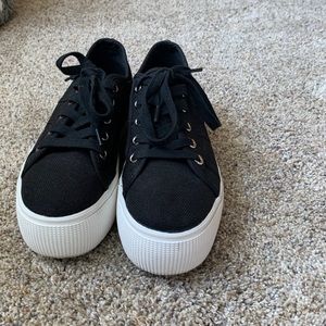 Steve Madden Elore Platform Sneaker